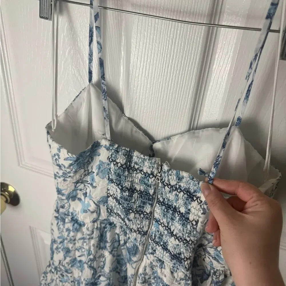 Alice + Olivia Daisy Mini Dress in Blue Je L'adore Spring Sky 14